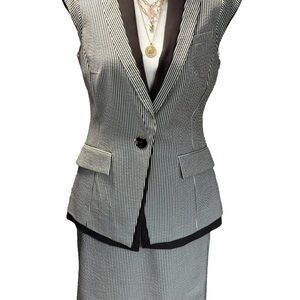 NWT Ecetera ECCOCI 2-Piece Suit Sz 2 Pinstripe with Leopard Lining
